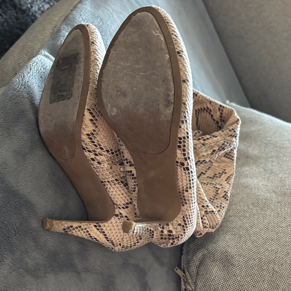 Sugar Beige Snakeskin Over-the-Knee Stiletto Boots - Picture 3 of 3